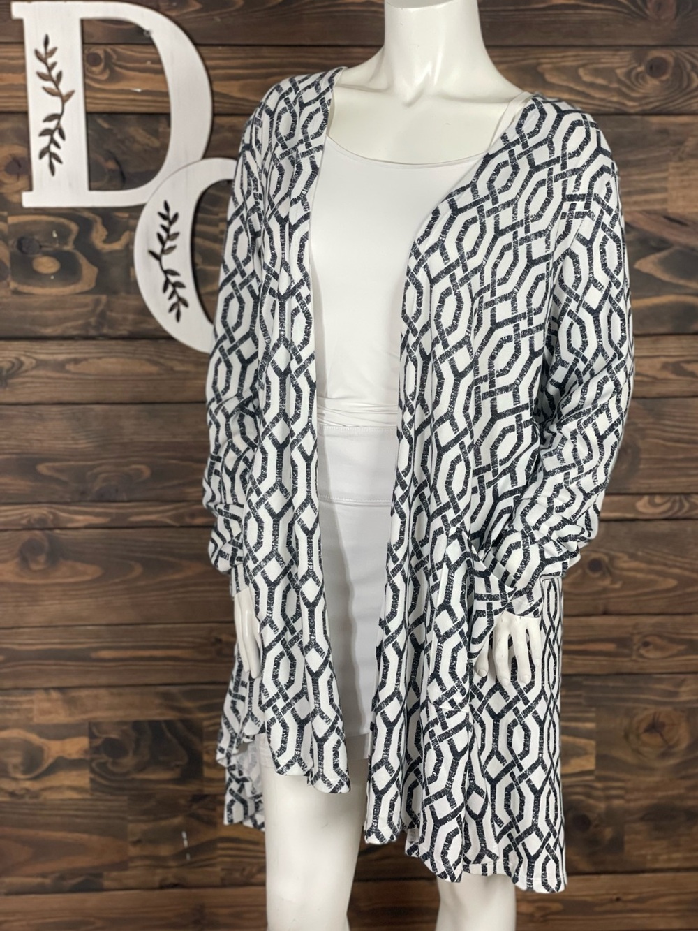 LuLaRoe Open Front Geometric Print Long Duster Cardigan White Black Front Pocket